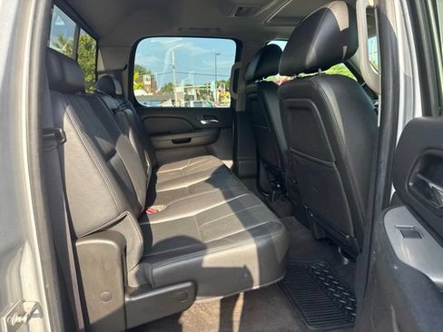 Used 2013 Chevrolet Silverado 2500 LTZ w/ LTZ Plus Package AWD/4WD image 11