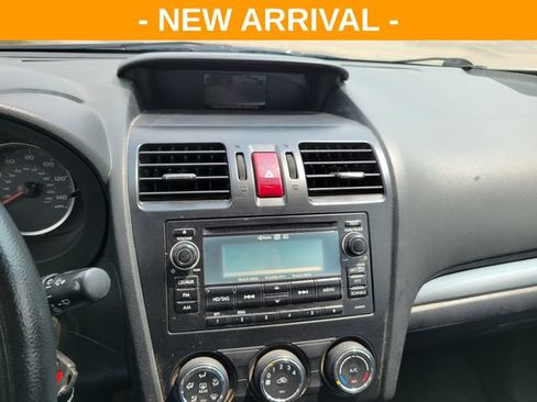 Used 2015 Subaru Forester 2.5i Premium w/ All-Weather Package AWD/4WD image 9
