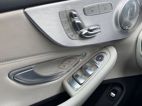 Used 2017 Mercedes-Benz C 300 C300 image 17