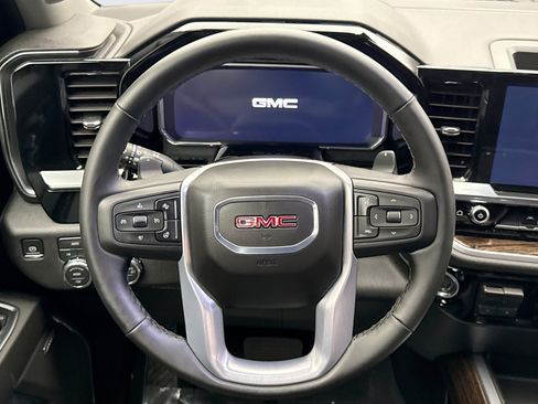 Used 2026 GMC Sierra 1500 Elevation w/ Elevation Premium Package AWD/4WD image 12