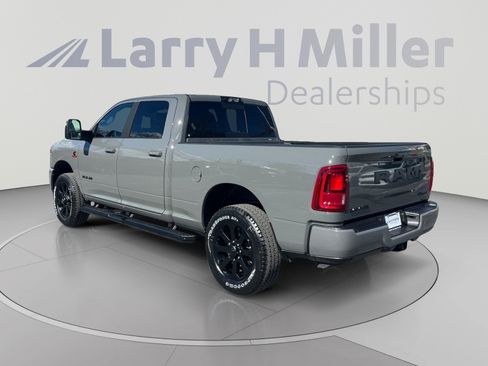 New 2026 RAM 2500 Laramie AWD/4WD image 3