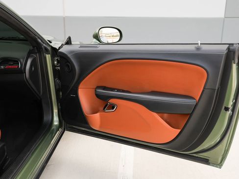 Used 2023 Dodge Challenger SRT Hellcat RWD image 19