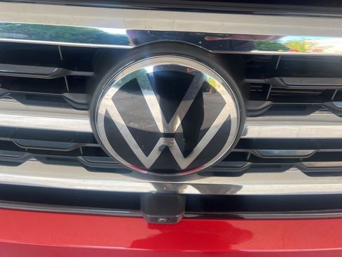 Used 2021 Volkswagen Atlas SEL Premium image 32