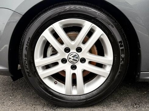 Used 2017 Volkswagen Jetta S FWD image 45