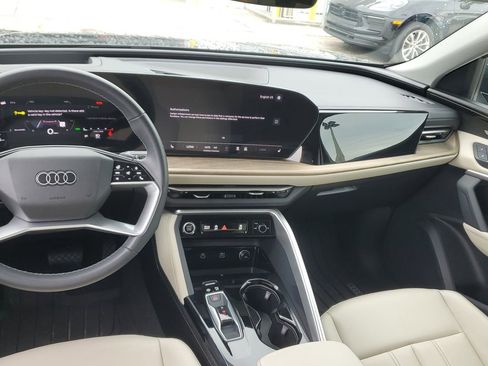 Certified 2025 Audi Q5 Premium Plus w/ Premium Plus AWD/4WD image 21