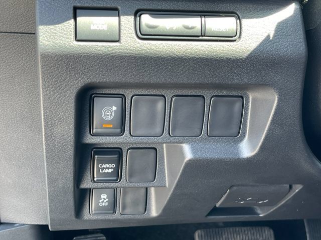 Used 2022 Nissan Frontier S w/ Technology Package RWD image 29