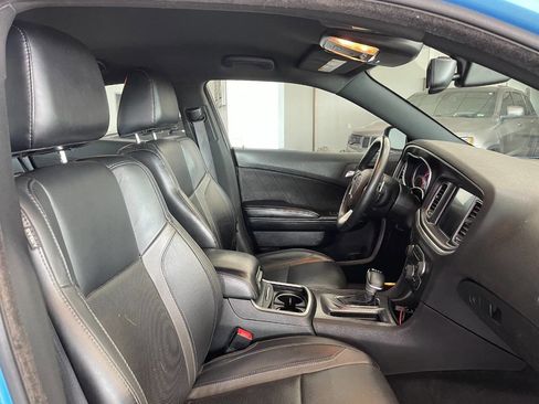 Used 2015 Dodge Charger R/T w/ Plus Group image 27
