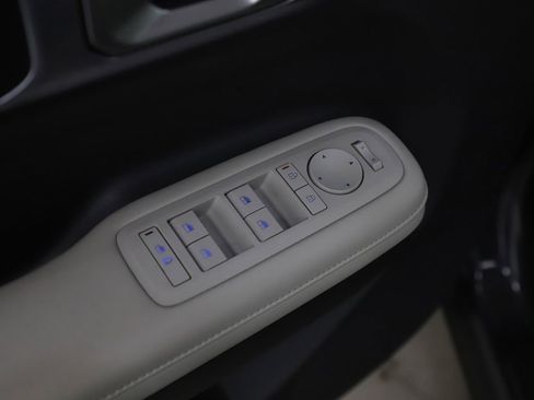 Used 2025 Hyundai Santa Fe SEL AWD/4WD image 21