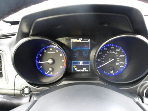 Used 2015 Subaru Legacy 2.5i Limited image 17