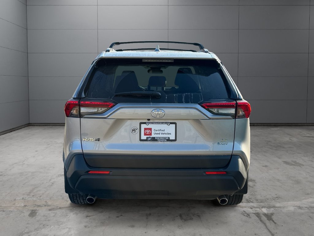 Certified 2025 Toyota RAV4 LE AWD/4WD image 4