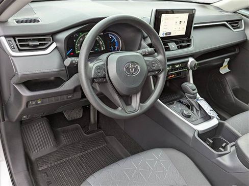 New 2025 Toyota RAV4 XLE w/ Convenience Package AWD/4WD image 3