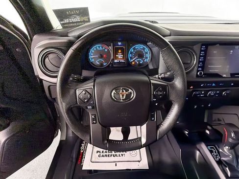 Used 2021 Toyota Tacoma TRD Pro image 11