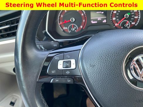 Used 2019 Volkswagen Jetta SE FWD image 18