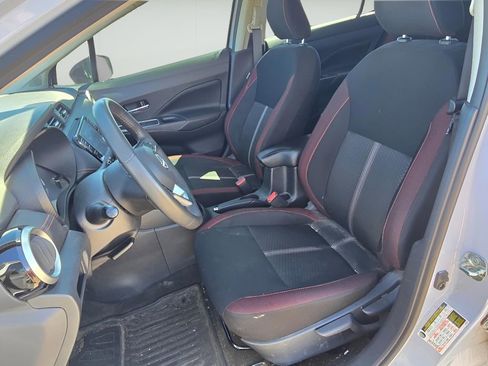 Used 2024 Nissan Versa SR w/ Trunk Package image 13