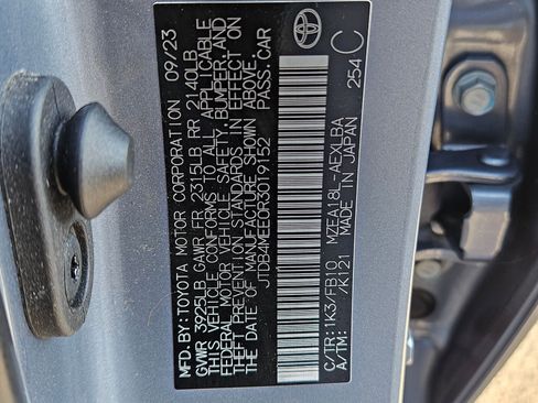 Used 2024 Toyota Corolla LE FWD image 36