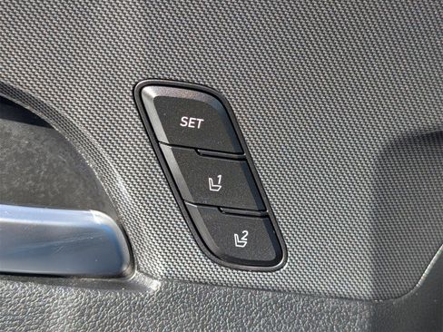 Used 2023 Hyundai Santa Fe Limited image 29