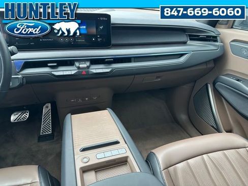 Used 2024 Kia EV9 GT-Line image 23