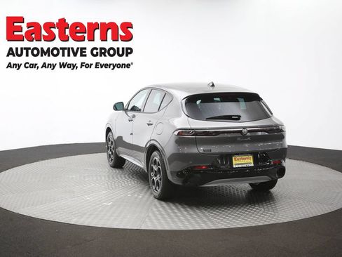 Used 2024 Alfa Romeo Tonale Ti AWD/4WD image 63