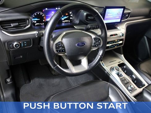 Certified 2022 Ford Explorer XLT w/ Equipment Group 202A image 17