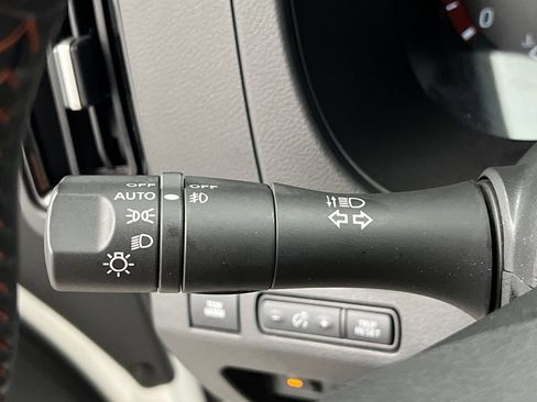 Used 2026 Nissan Frontier PRO-4X AWD/4WD image 50