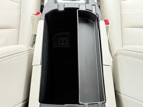 Used 2023 GMC Terrain Denali AWD/4WD image 28