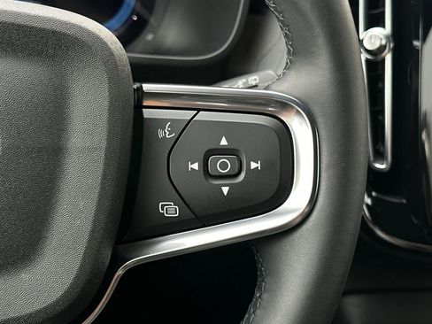 Used 2023 Volvo XC40 Recharge Ultimate w/ Protection Package Premier image 28