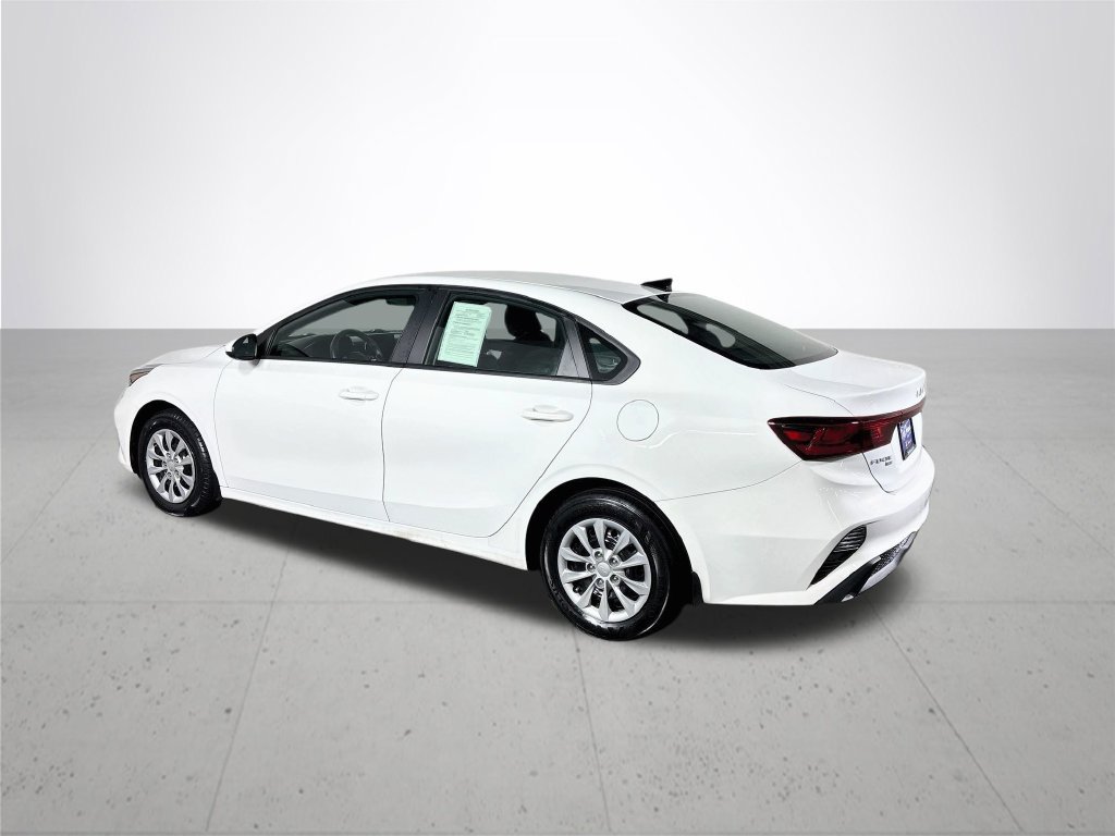Used 2024 Kia Forte LX FWD image 8