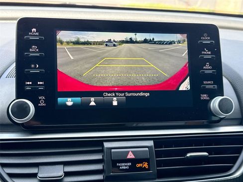 Used 2022 Honda Accord Sport image 30