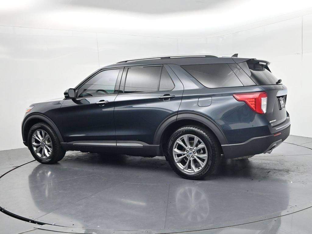 Used 2023 Ford Explorer Limited w/ Equipment Group 301A RWD image 5