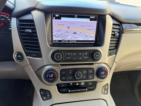 Used 2016 GMC Yukon Denali w/ Open Road Package image 18