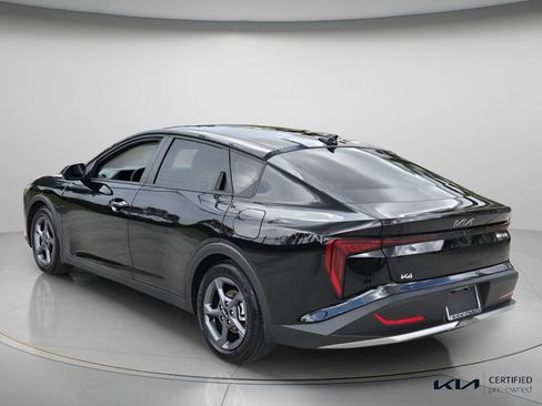 Certified 2025 Kia K4 FWD image 8