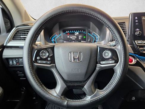 Used 2022 Honda Odyssey Touring image 12