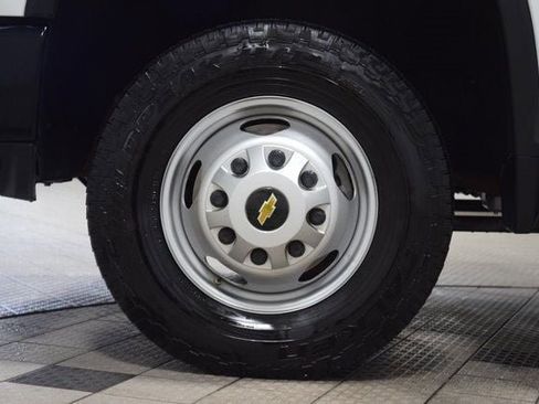 Used 2022 Chevrolet Silverado 3500 W/T w/ WT Fleet Convenience Package image 18