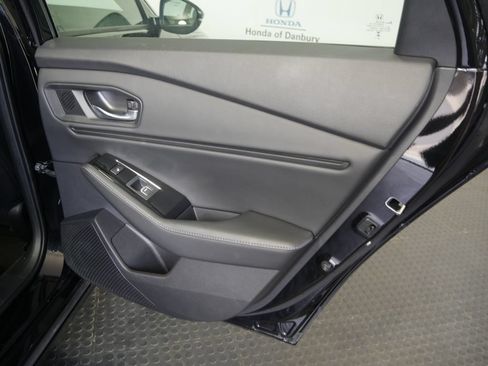 Used 2024 Honda Accord Touring image 7
