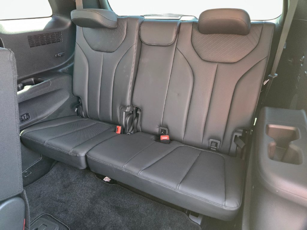 Used 2023 Hyundai Palisade SEL AWD/4WD image 19