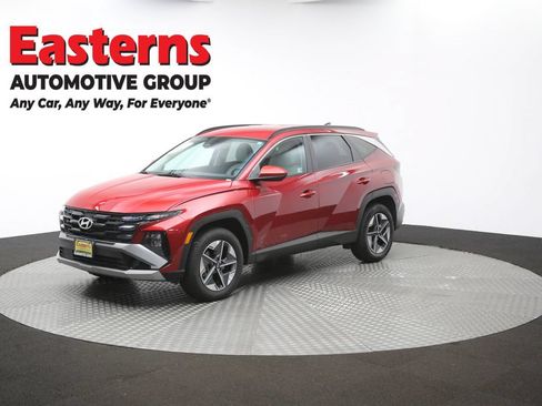 Used 2025 Hyundai Tucson SEL AWD/4WD image 57