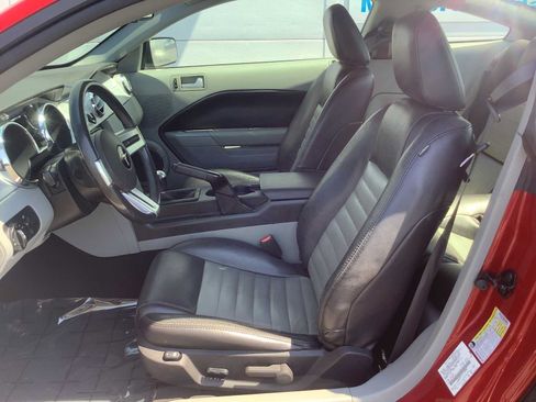 Used 2008 Ford Mustang GT Premium RWD image 11