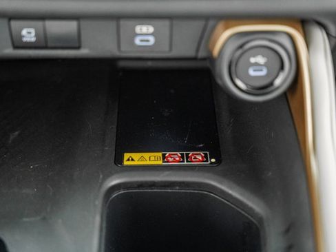 Certified 2024 Toyota Grand Highlander MAX Platinum image 30