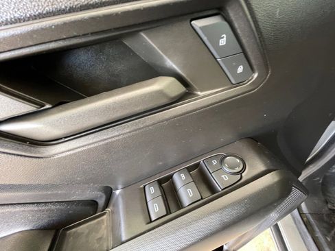 Used 2024 Chevrolet Colorado Trail Boss w/ Advanced Trailering Package image 11