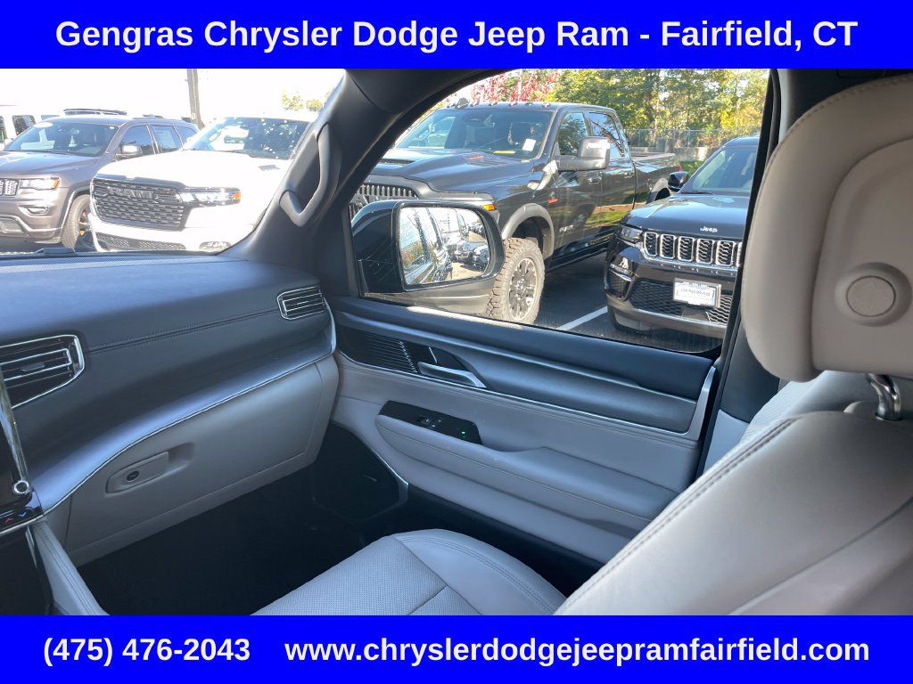 Certified 2025 Jeep Wagoneer Series II AWD/4WD image 67