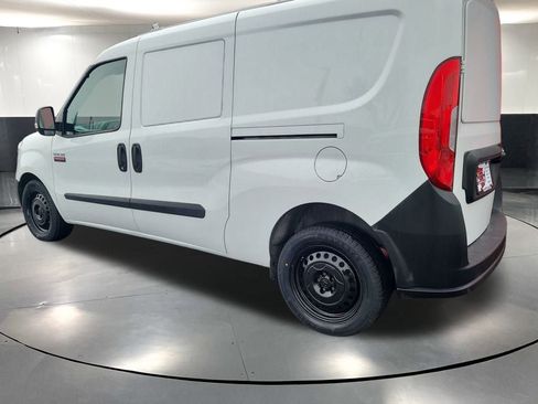 Used 2018 RAM ProMaster City Tradesman image 9