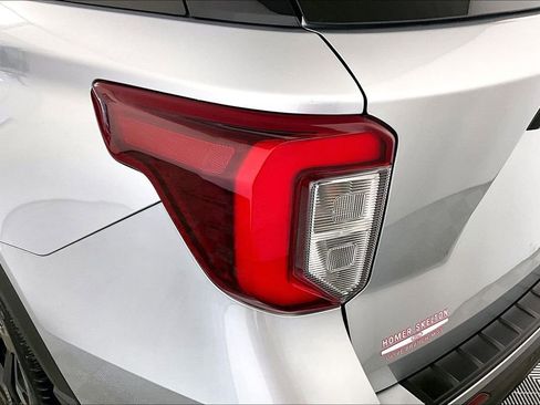 Used 2020 Ford Explorer ST w/ ST Street Pack image 29