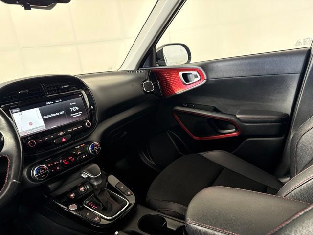 Used 2020 Kia Soul GT-Line Turbo FWD image 29