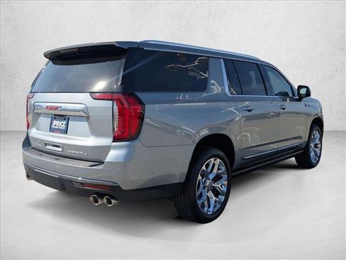 Used 2024 GMC Yukon XL Denali Ultimate image 5