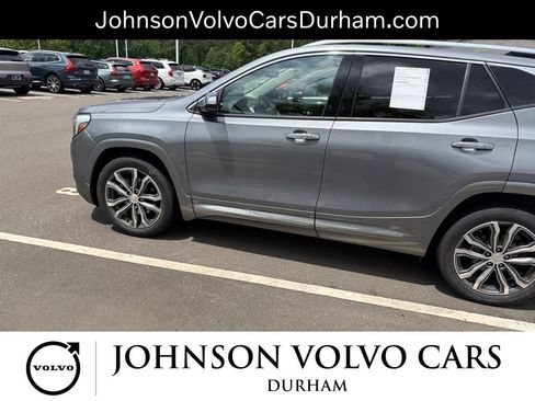 Used 2018 GMC Terrain Denali w/ Comfort Package FWD image 12