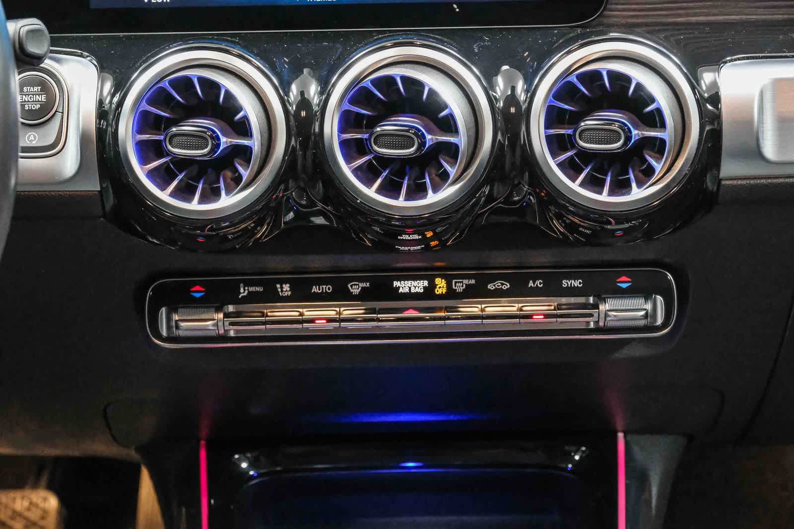 Used 2023 Mercedes-Benz GLB 250 image 17