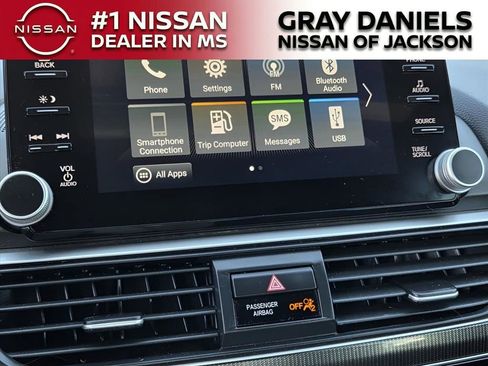 Used 2020 Honda Accord Sport image 10