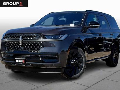 New 2025 Lincoln Navigator Reserve w/ Jet Appearance Package