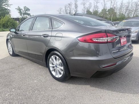 Used 2020 Ford Fusion SE FWD image 7