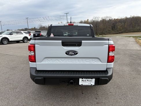 New 2025 Ford Maverick XLT image 4